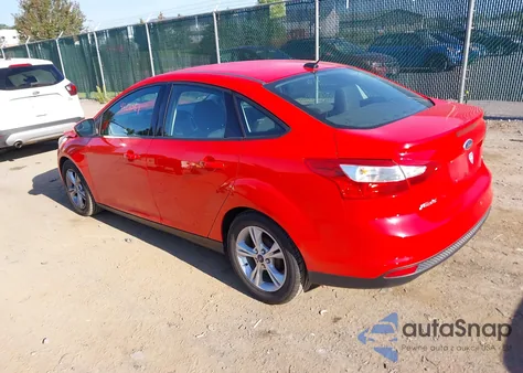 2014 Ford Focus Se z USA, uszkodzony, nr VIN 1FADP3F28EL125797